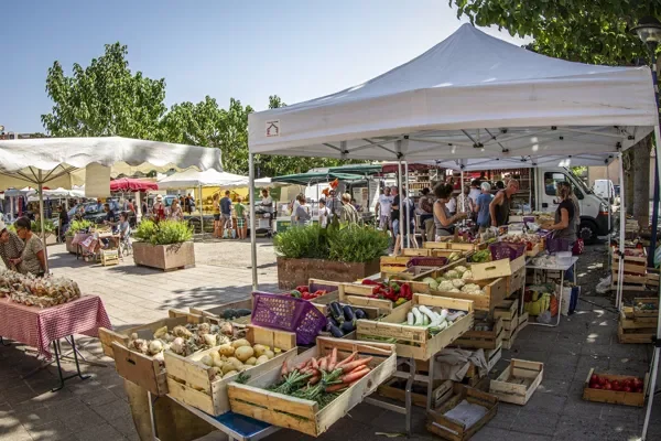 Marché estival producteurs et artisans