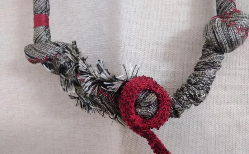 EXPOSITION AUTOUR DE LA TRAME - MARTINE THIBAUT